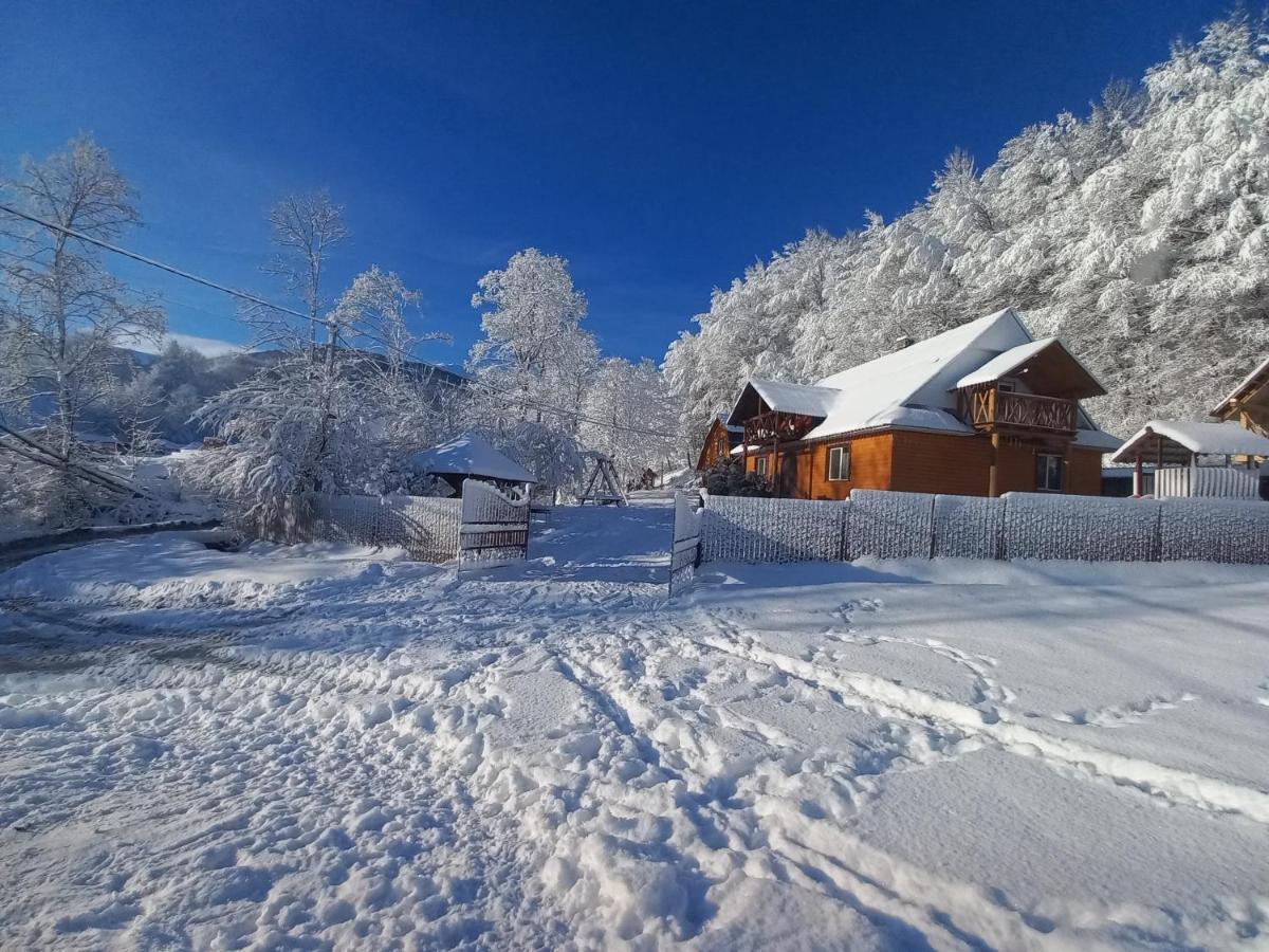 Cottage V Gorakh Izki Exterior foto