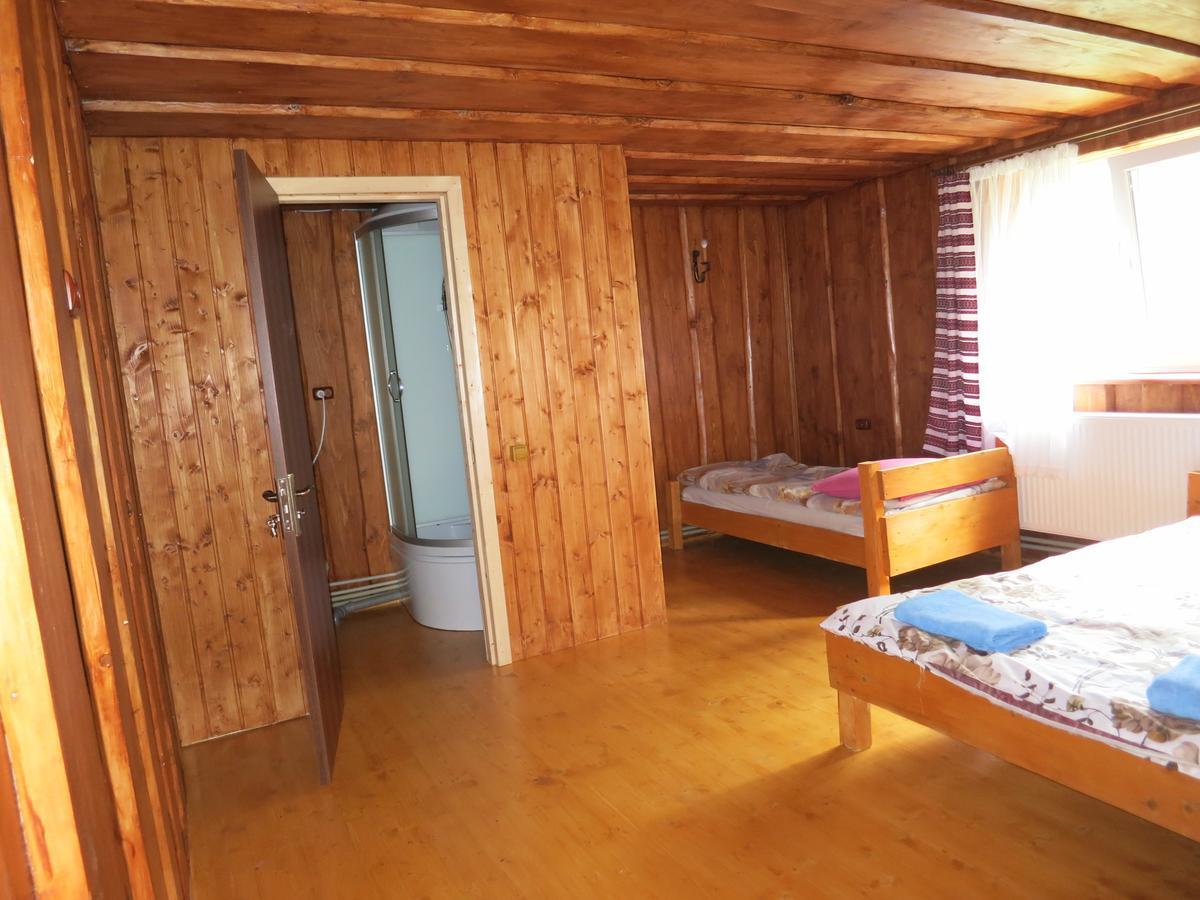 Cottage V Gorakh Izki Exterior foto